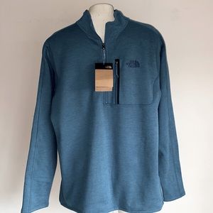 - New The North Face men’s sweater Large Blue NWT
